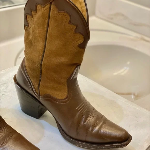J B Dillon Women’s Cowboy western boots size 7B  great condition clean interior - Picture 6 of 9